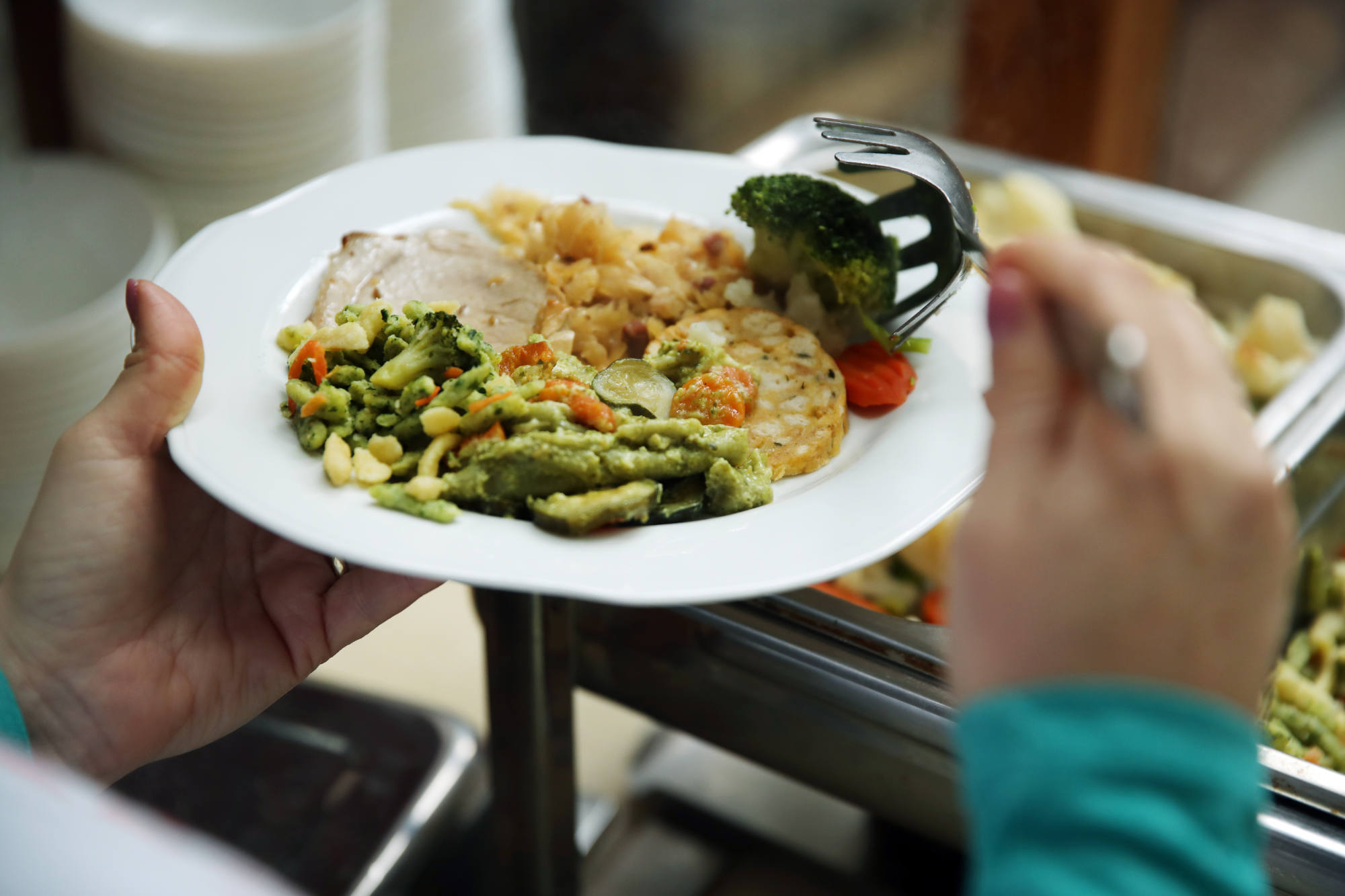 Naturkueche Gericht vom Buffet